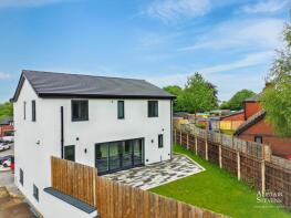 163, Hunt Lane, Chadderton OL9 9JJ