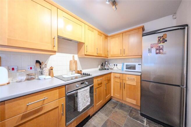 2 bed Apartment for sale Image 12