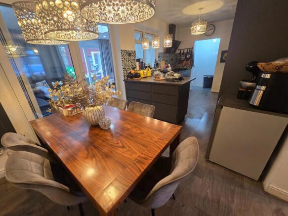 Breakfast/Kitchen