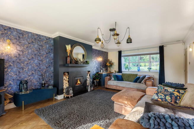 Random Close, Keighley, BD22 6LZ photo 4