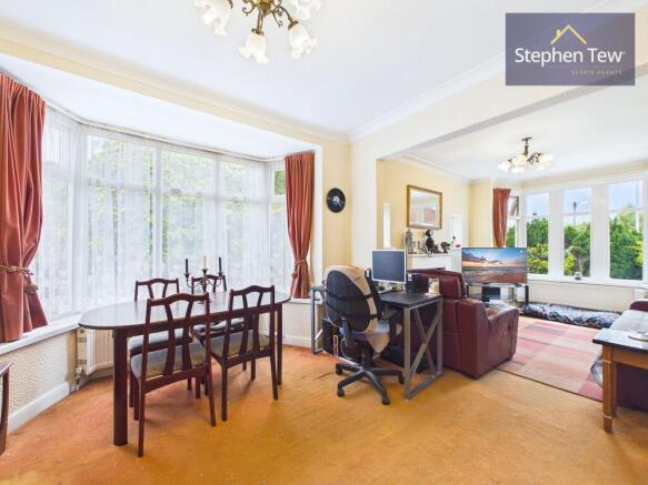 Living/Dining Room