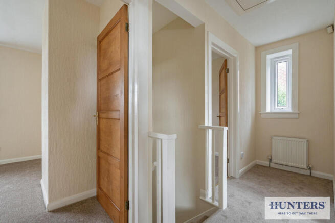 3 bed Semi-Detached for sale Image 9