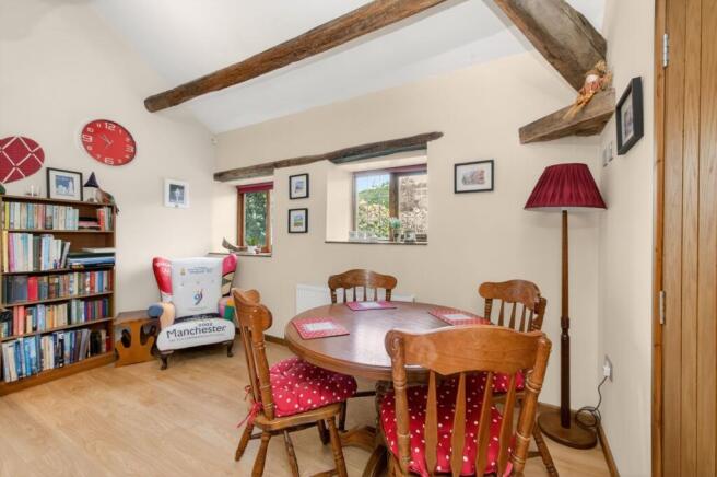 2 bed Cottage for sale Image 9