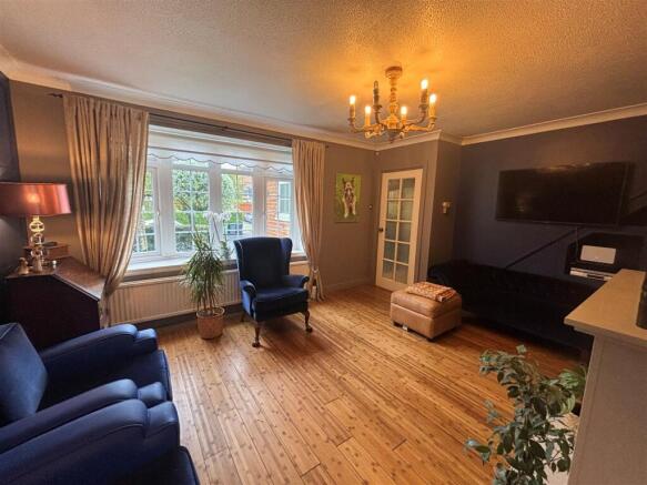 living room 3.jpg