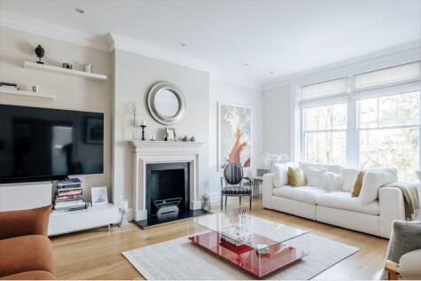 Canfield Gardens, South Hampstead, London
