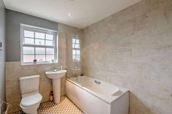 3 bed Town House for sale Image 10