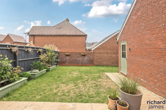 ea994a11100a4eeebbb3afca8e33dd0e