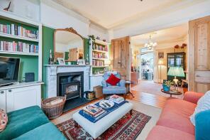 29, Sutton Lane North, Chiswick, London W4 4LA