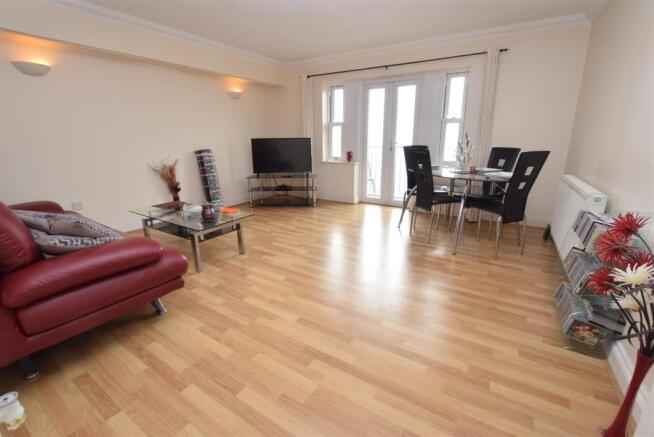 Living Room.JPG