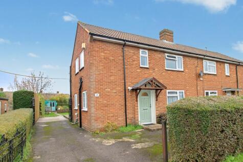 Gravelly Close, Tadley, RG26