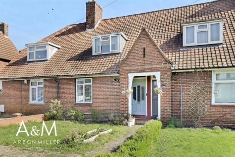 Valence Avenue, Dagenham