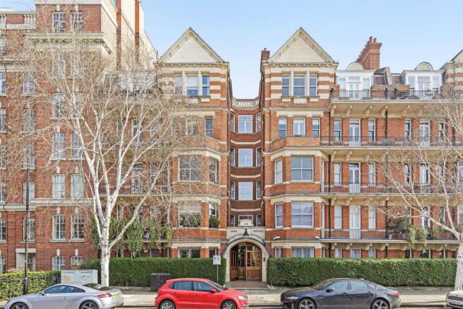 JA_-__Flat_11a_Lanark_Mansions_-_3.jpg