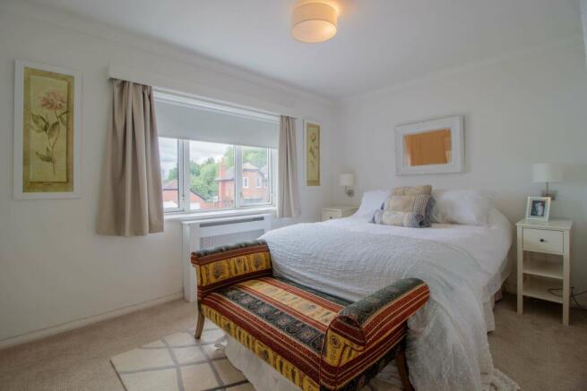Bedroom 2 (Double)