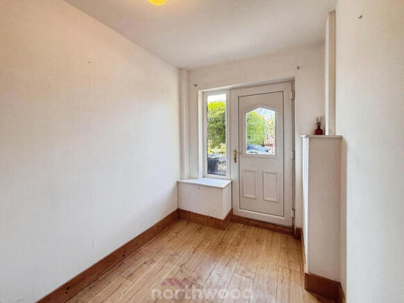 3 bed Terraced to rent Image 12