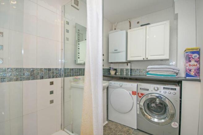 Shower/Utility