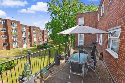 Carey Court, Gravel Hill Close, Bexleyheath, DA6