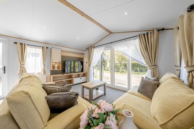 2 bed Lodge for sale Image 4