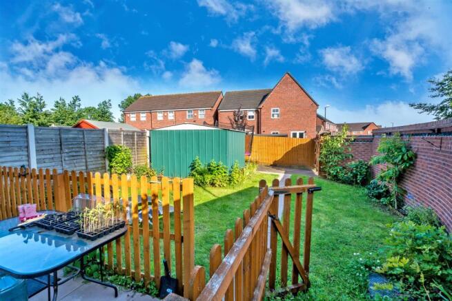 54, Water Reed Grove, Walsall, West Midlands, WS2 