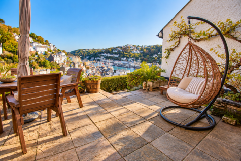 Cornerways, West Looe