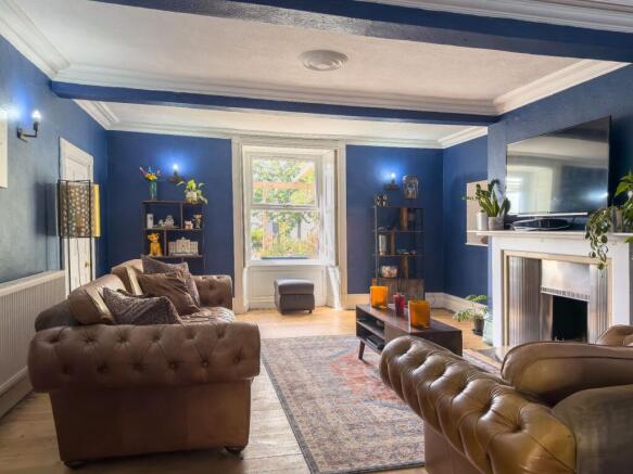 4 bed Terraced for sale Image 9