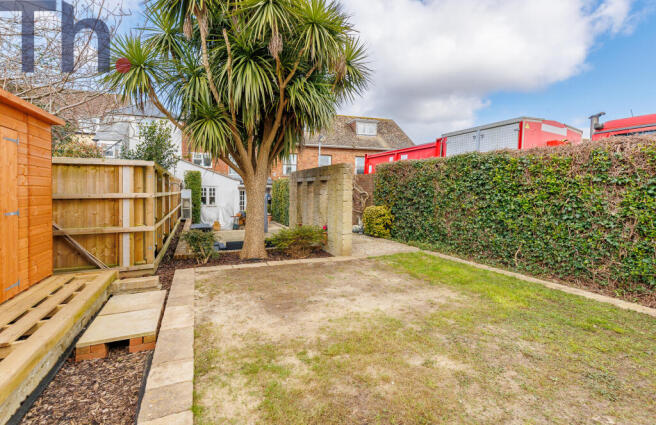 Lawned Garden