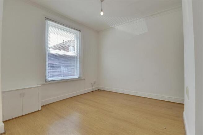 essex road dining room 2.jpg