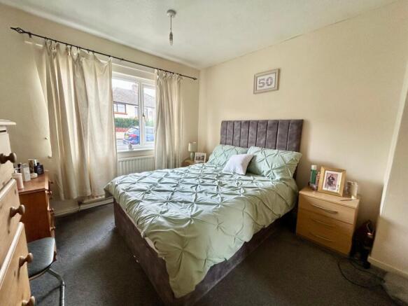 4 bed Semi-Detached for sale Image 9