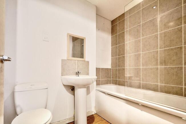 1 bed Flat for sale Image 9