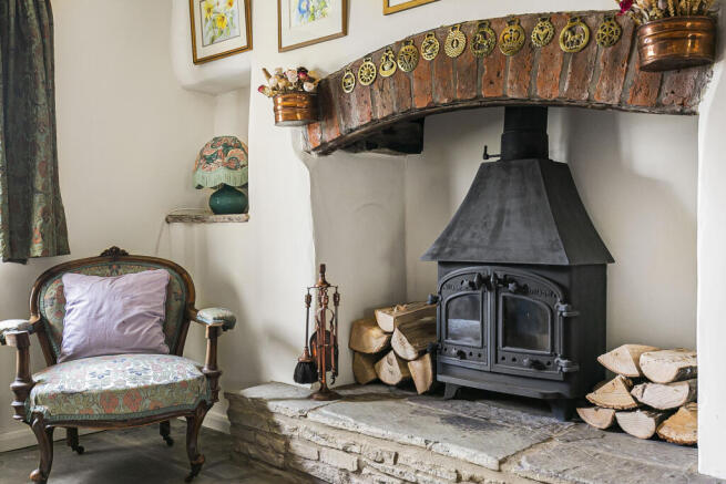 LOG BURNER