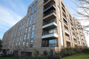 6, 4 Bodiam Court, Lakeside Drive, London NW10 7GE