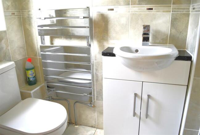 ENSUITE