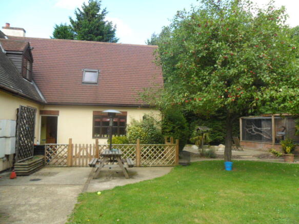 Photo 16