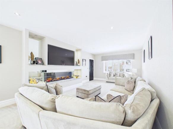 Sitting Room.jpg