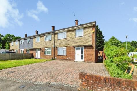 Potters Crescent, Ash, Surrey, GU12