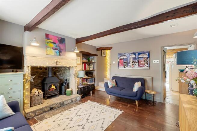3 bed Terraced for sale Image 4