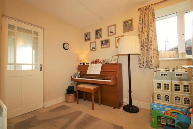 Photo 7