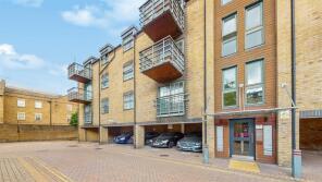 16, 26 32 Hewetts Quay, Abbey Road, Barking IG11 7BU