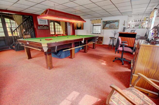 Games Room (2)