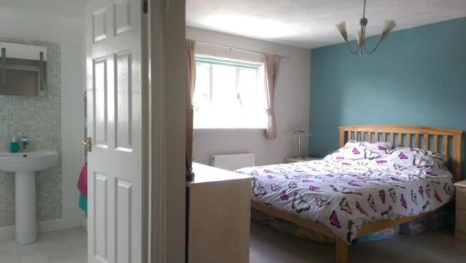 Master and en suite