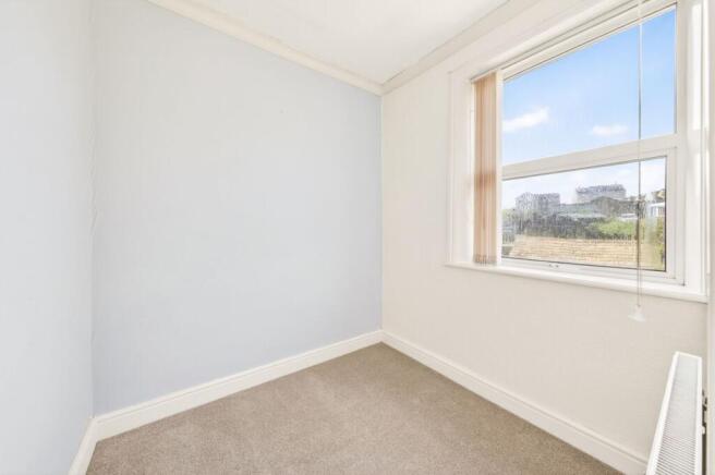 2 bed Terraced for sale Image 9