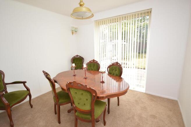 Bed/ Reception Room