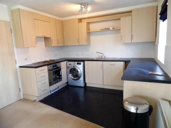 Pipkin Court, Parkside - kitchen