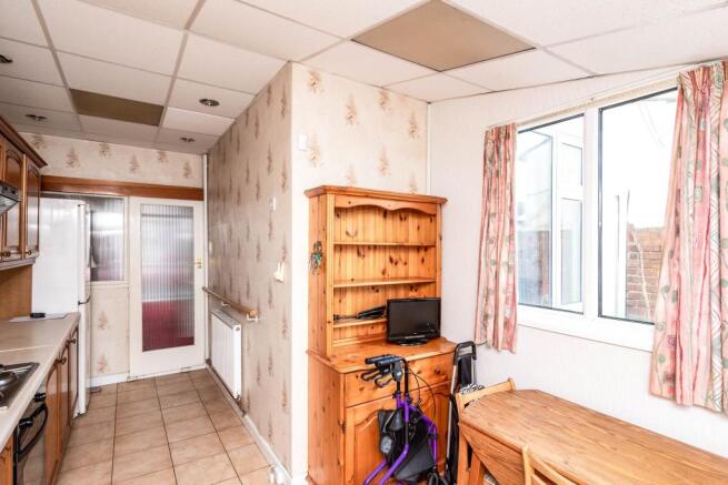 Kitchen/ Breakfast R