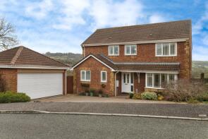 19, Yallop Way, Honiton EX14 2GN