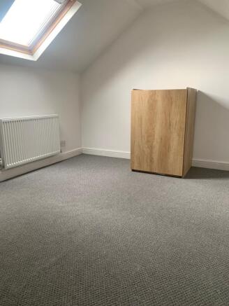 2 bed House to rent Image 9