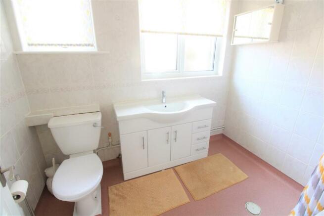 newbathroom.jpg