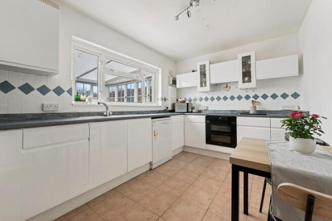 Turbary Road, Poole, BH12 photo 4