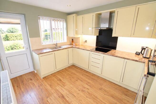 Holland Road 132 - Kitchen new