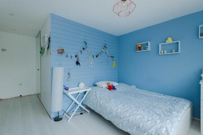 Photo 13