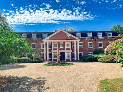 Molesey Park Road, East Molesey, KT8